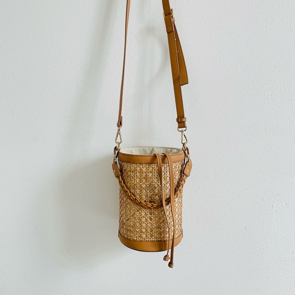 Tommy Bahama Crossbody Bag